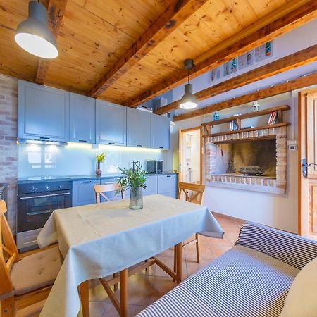 Adorable Cottage Okljucna ภายนอก รูปภาพ